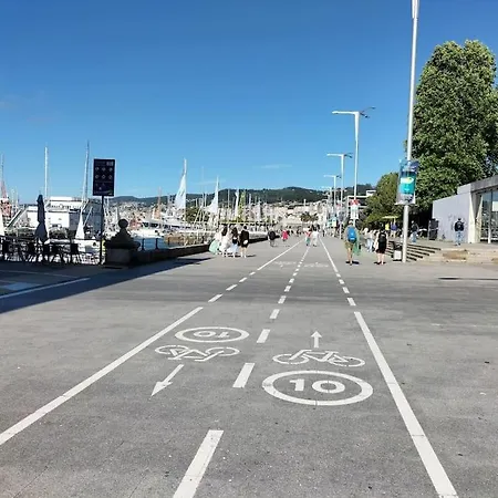 Encantador Piso De 3 En Vigo